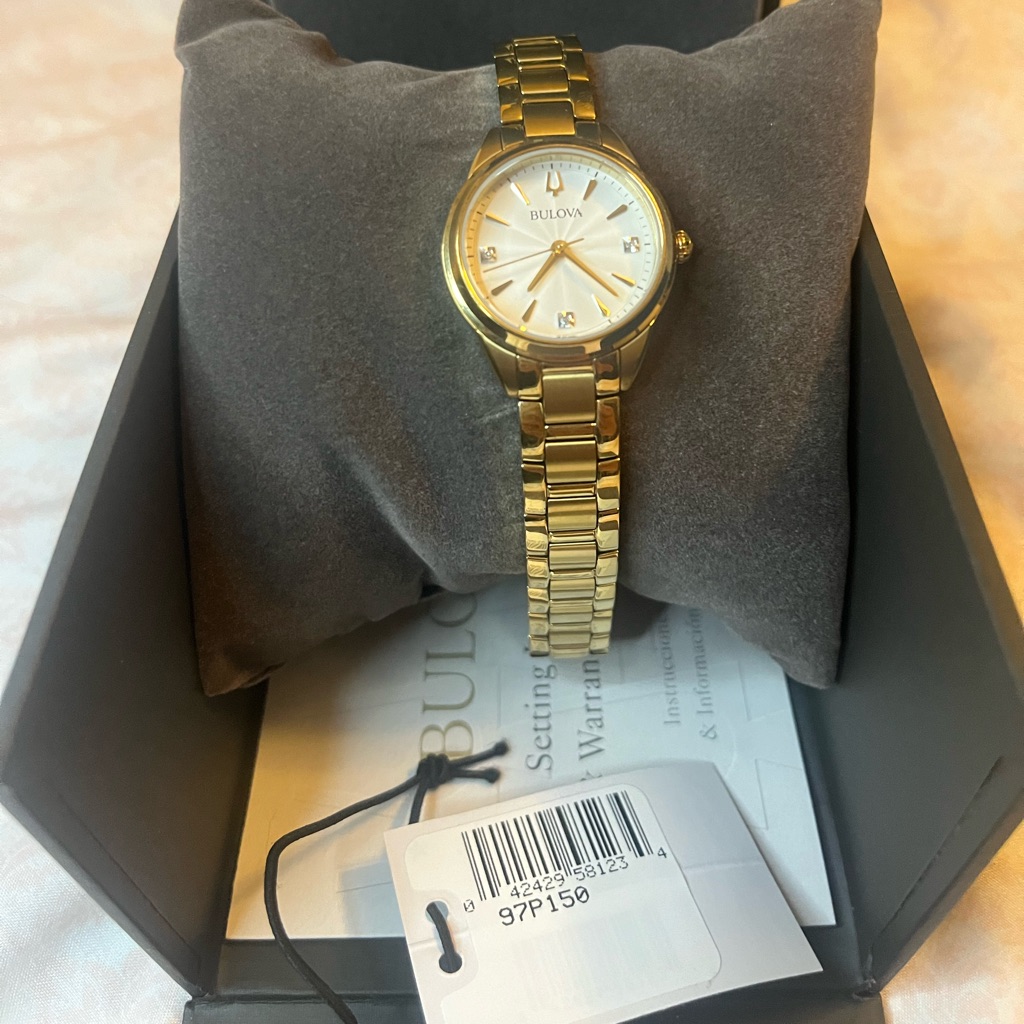 Bulova Sutton Woman Gold Watch 95p150 200$